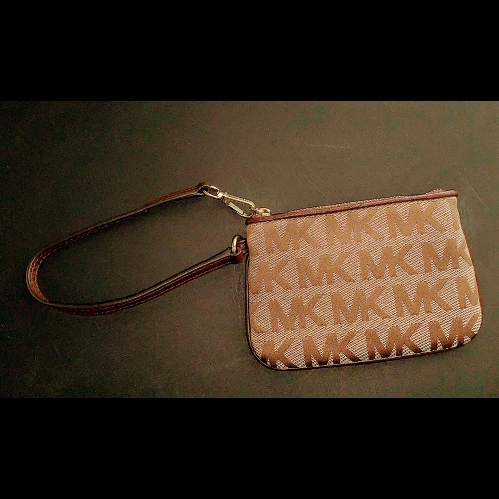 MK - Picture 4 of 5